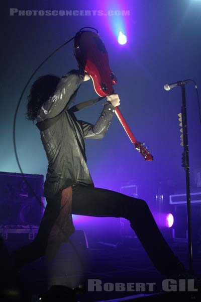 NINE INCH NAILS - 2007-02-22 - PARIS - Olympia - 
